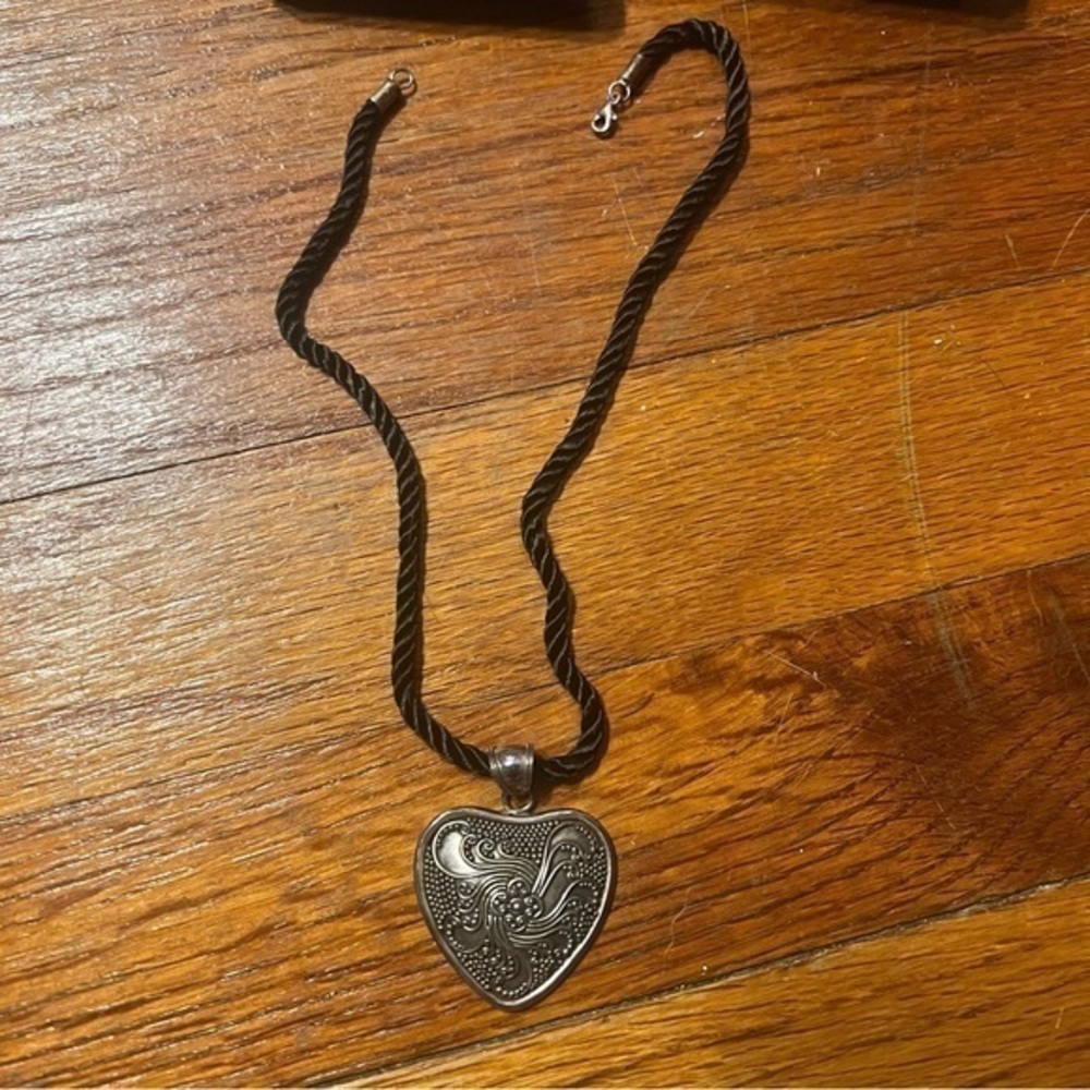 Novica collection Indonesia necklace